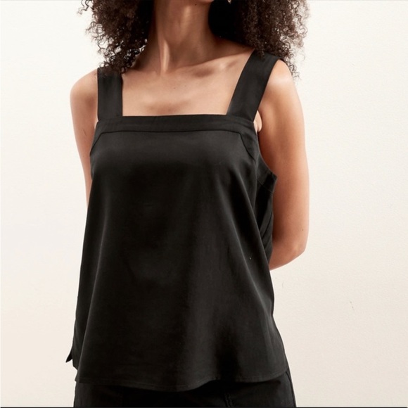 Banana Republic green tencel square neck tank top Medium - Picture 7 of 8